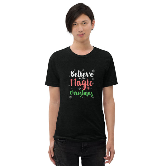 Believe in the magic of Christmas - Short sleeve t-shirt